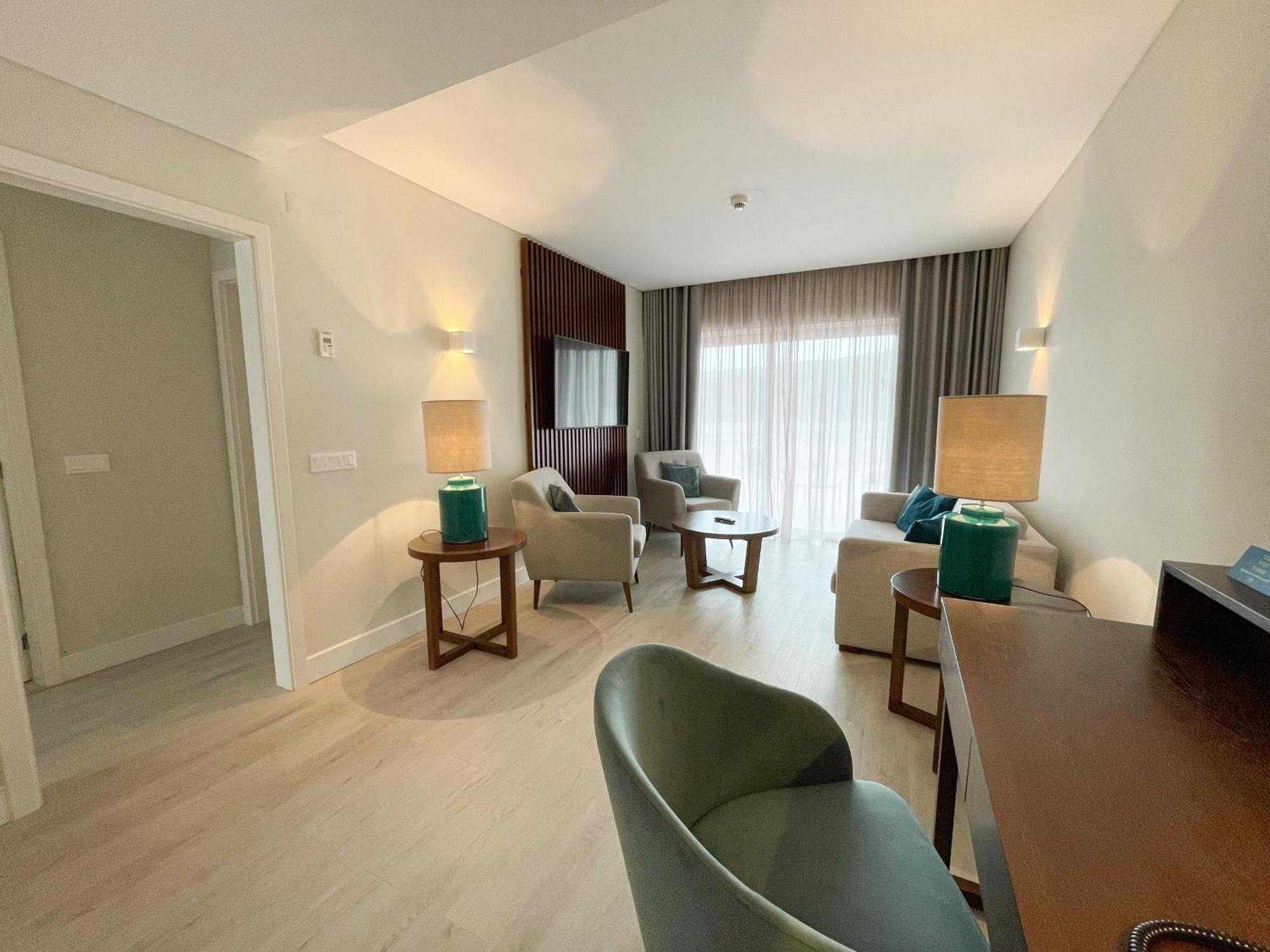 Four Points By Sheraton Sesimbra Ngoại thất bức ảnh